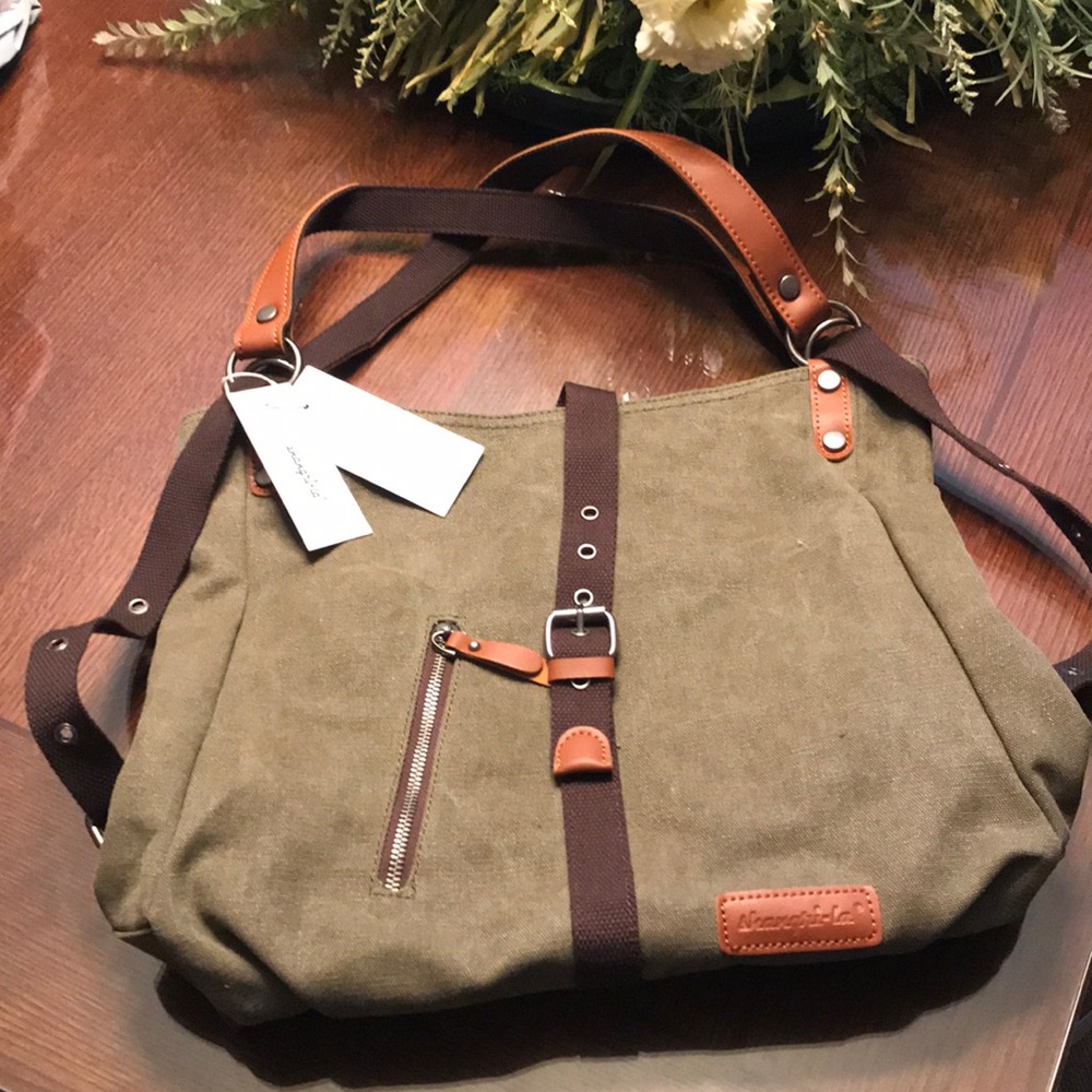 Purse/Backpack w/iPad/laptop compartment
